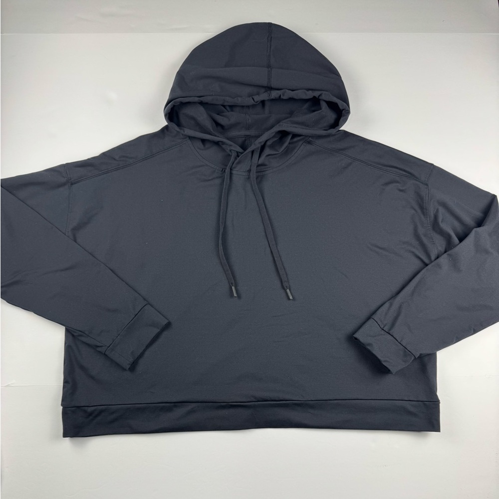 All in Motion Dark Black Cropped lightweight Hoodie size xxl